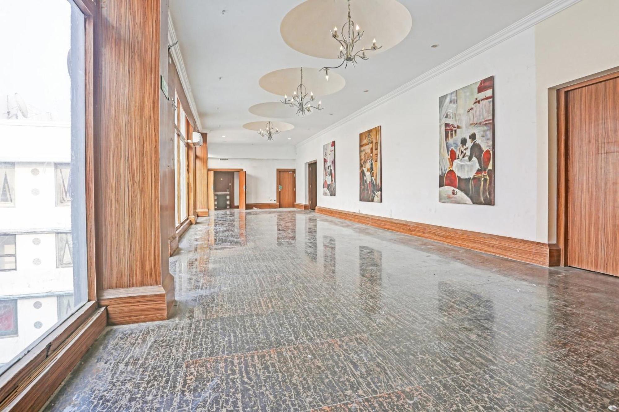 Townhouse Royal Palms Hotel Mumbai Exterior photo