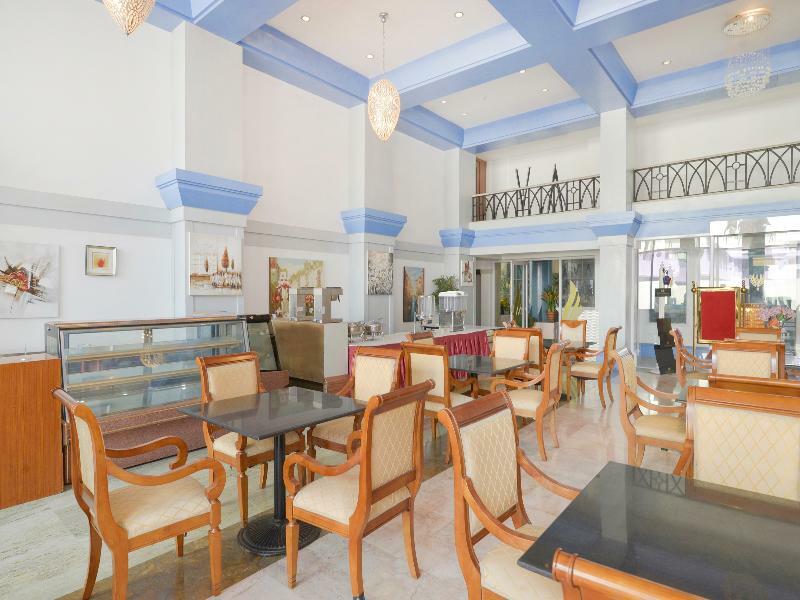 Townhouse Royal Palms Hotel Mumbai Exterior photo