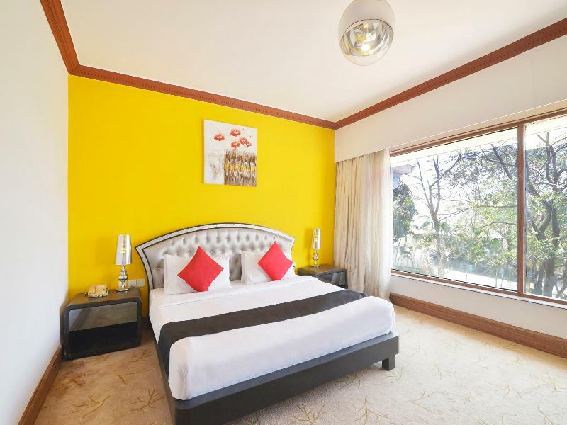 Townhouse Royal Palms Hotel Mumbai Exterior photo